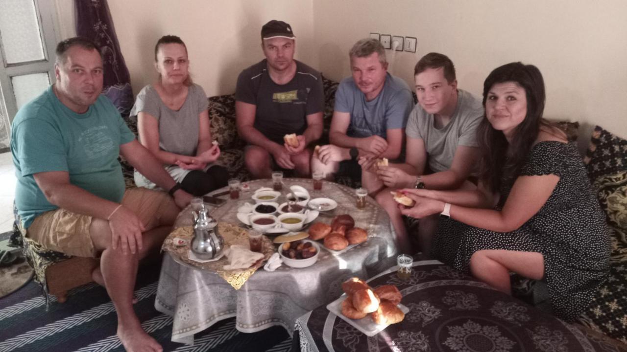 Chambre Chez L'Habitant Avec Famille Agadir Bagian luar foto