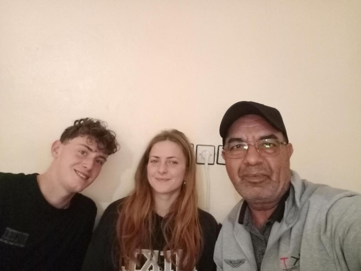 Chambre Chez L'Habitant Avec Famille Agadir Bagian luar foto