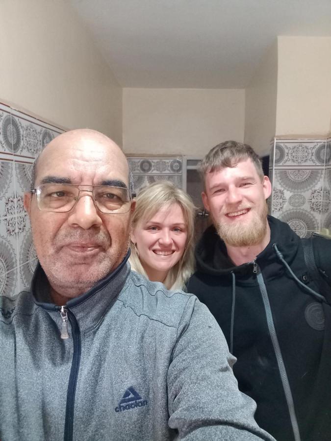Chambre Chez L'Habitant Avec Famille Agadir Bagian luar foto